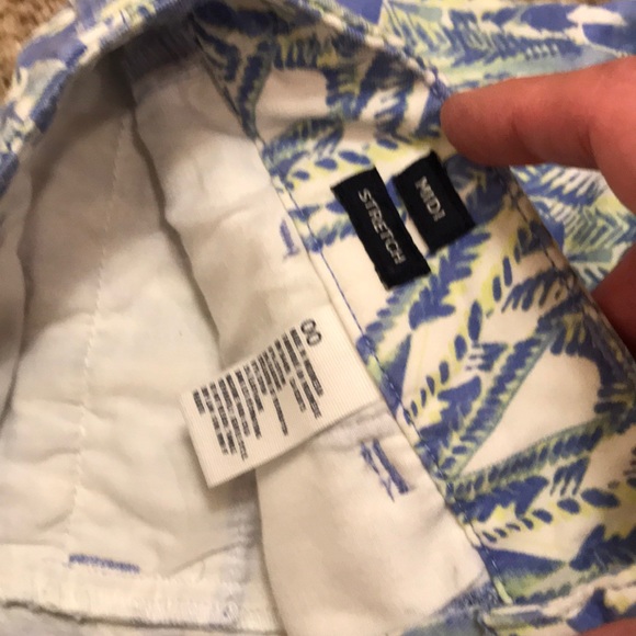 American Eagle shorts - Picture 3 of 3